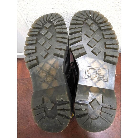 Dr. Martens Black Leather Lace-Up Boots With Iconic Yellow Stitching Durable Sol - Picture 8 of 13